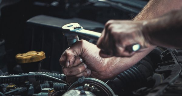 Ha általános átvizsgálást kérünk, mit néz meg az autószerviz?